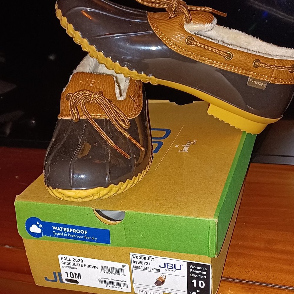 JBU by Jambu Waterproof Shoes (Never worn)